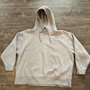 Nike Hooded Gray a sweatshirt Size 1X. Women’s. White Nike Logo.
